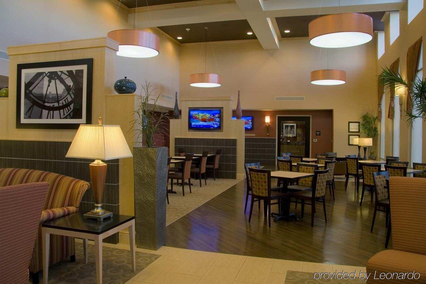 Hampton & - West Hotel